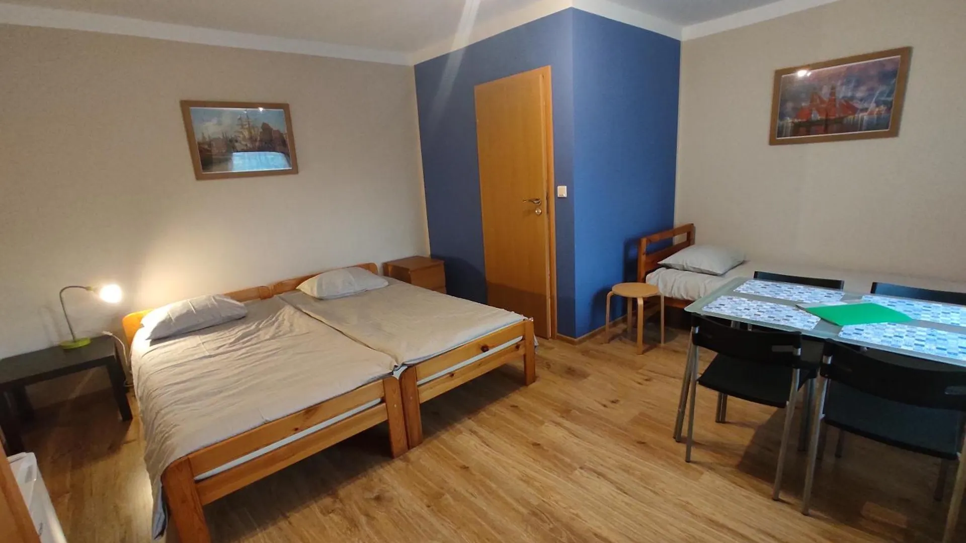 Pokoje Pod Klonami Apartment Gdansk Poland