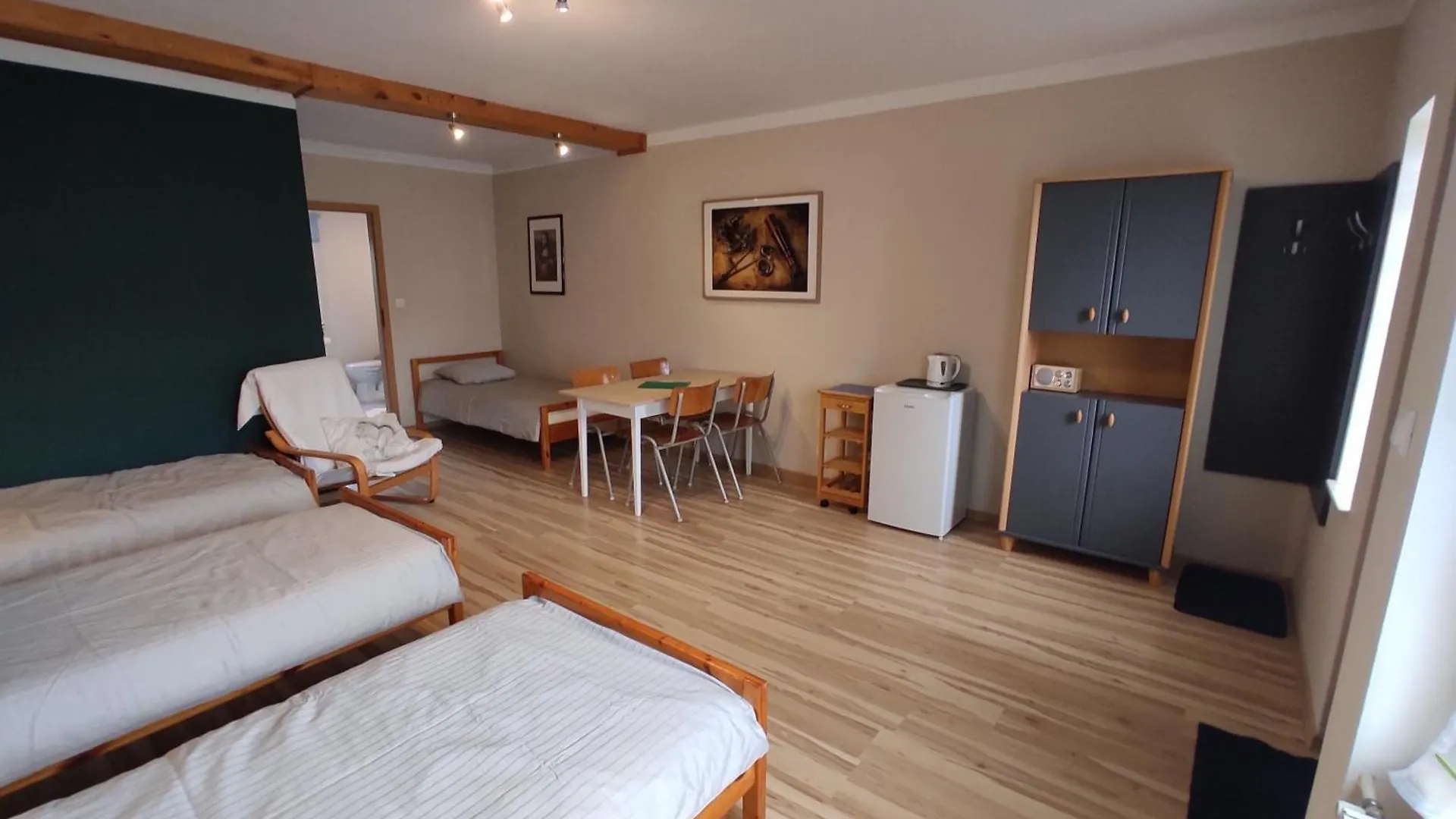 Pokoje Pod Klonami Apartment Gdansk Homestay