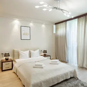 Golden - Location - Grzybowska 5 Apartament Warszawa